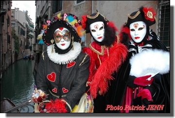 D&eacute;couvrez les masques v&eacute;nitiens  du carnaval de Venise. Costumes v&eacute;nitiens pour le Carnaval de Venise